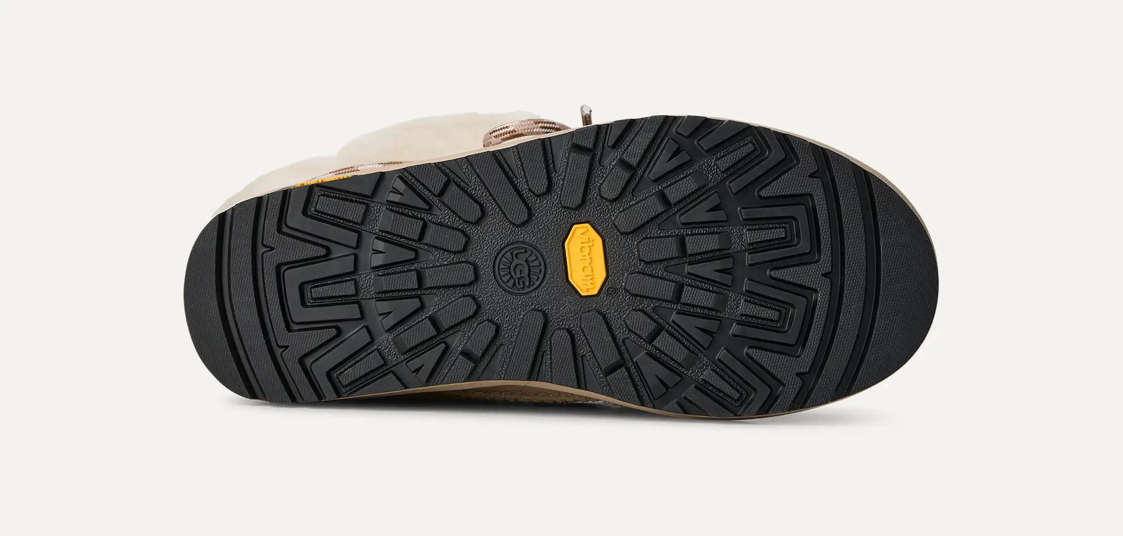Classic Tread Fluffed Boot